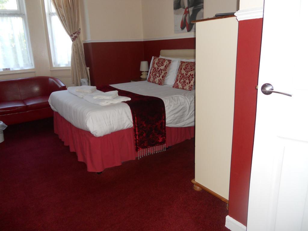 All Seasons Guest House Great Yarmouth Dış mekan fotoğraf